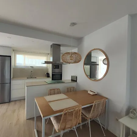 Marina Real Ii, 2 Bedroom & 2 Bathroom With Pool Views Lägenhet