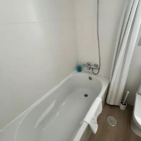 Marina Real Ii, 2 Bedroom & 2 Bathroom With Pool Views * Dénia